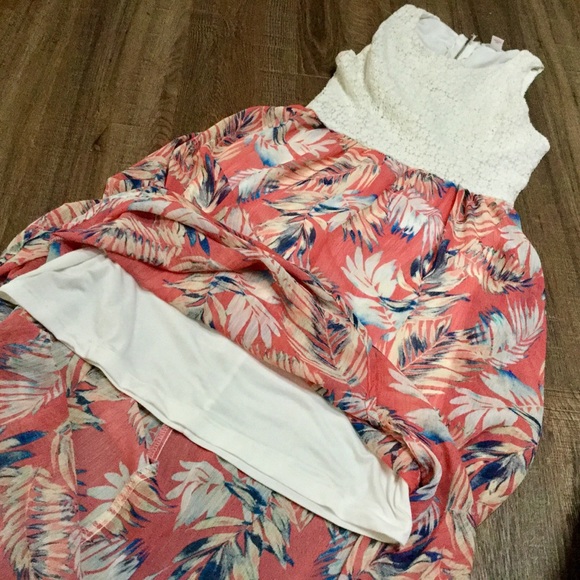 Flirtatious “xhilaration” Hi-Lo Dress - Picture 2 of 7